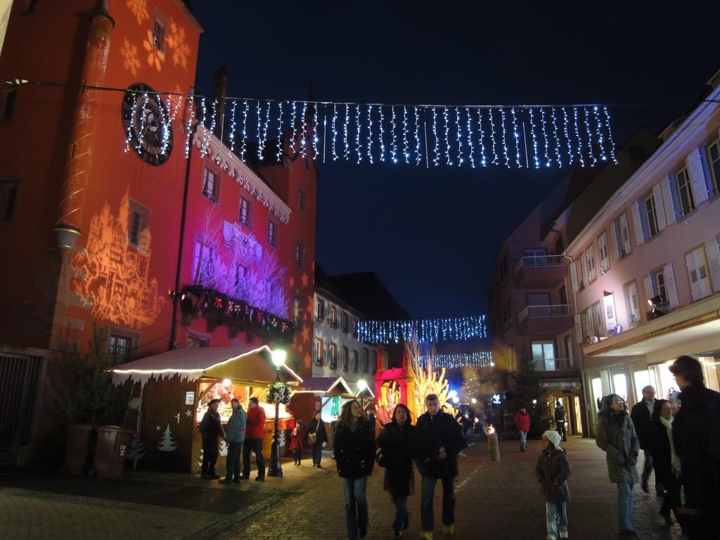 Hotel Restaurant La Tour Romaine - Haguenau - Strasbourg Nord Schweighouse-sur-Moder Eksteriør bilde