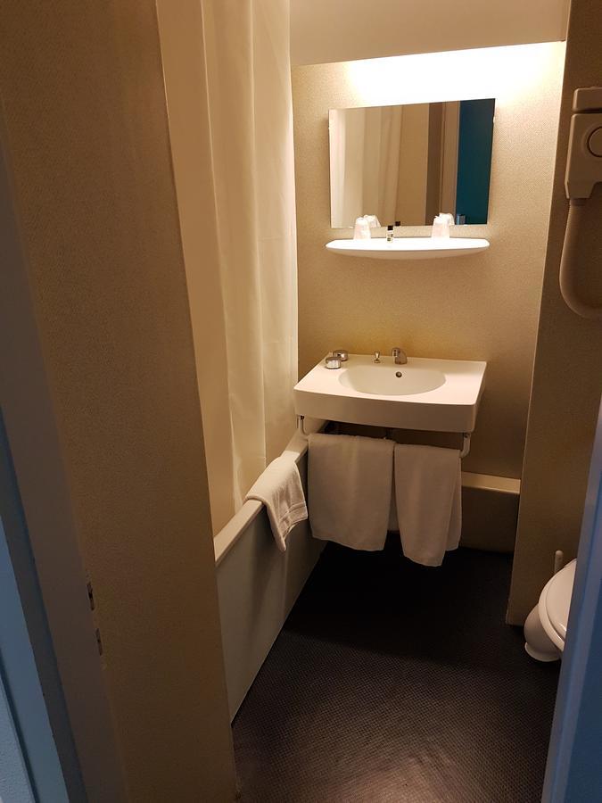 Hotel Restaurant La Tour Romaine - Haguenau - Strasbourg Nord Schweighouse-sur-Moder Eksteriør bilde